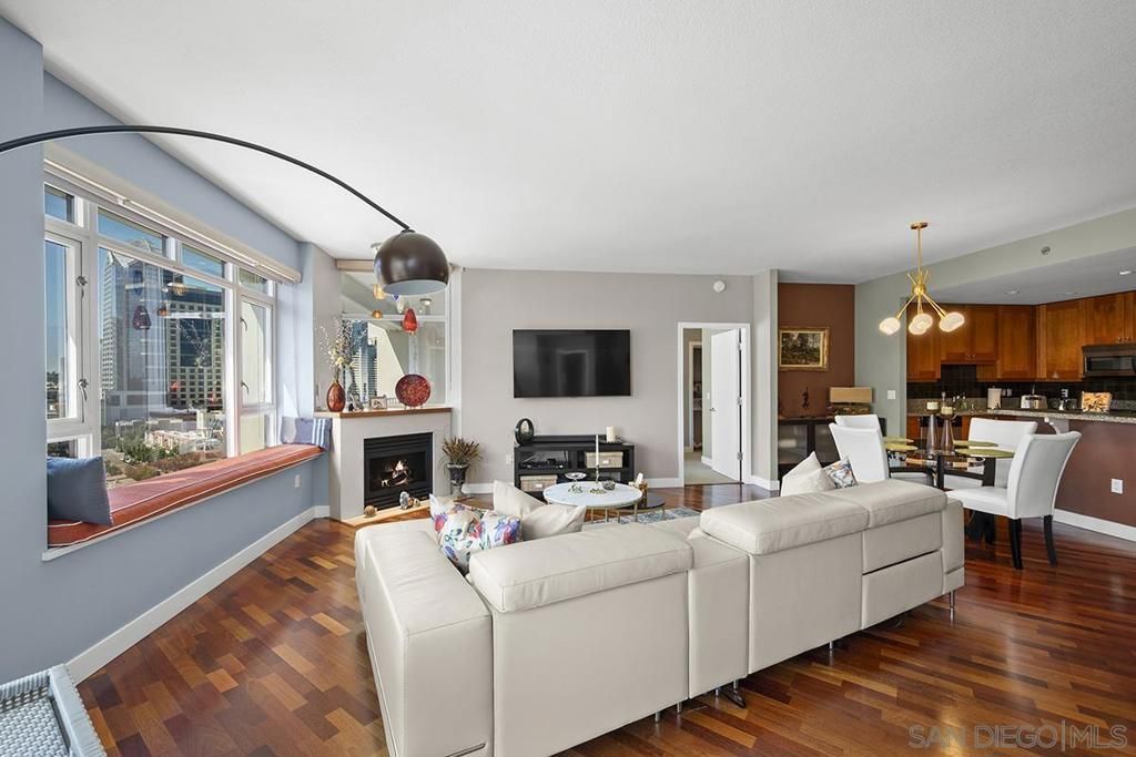 700 W Harbor # 1205, San Diego