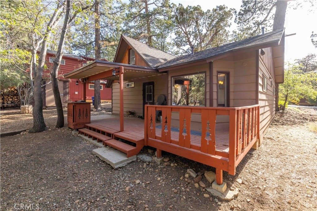 773 Sunset, Sugarloaf
