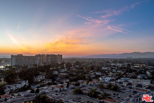 13700 Marina Pointe Drive # 1520, Marina Del Rey