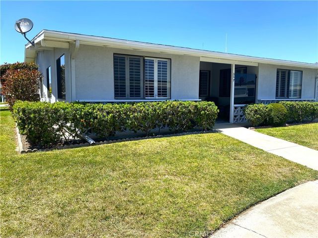13641 Alderwood Ln., M3-35f, Seal Beach