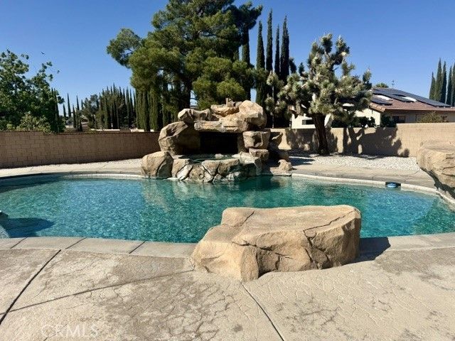 13375 Rincon Rd, Apple Valley