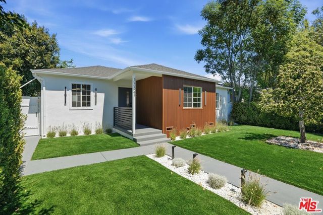 17721 Burbank Boulevard, Encino