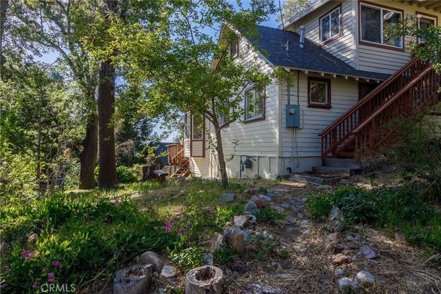 29288 Lake View, Cedar Glen