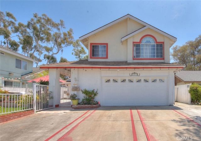 22676 Genova, Laguna Hills