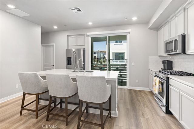 1472 W Sunrise Lane, San Pedro
