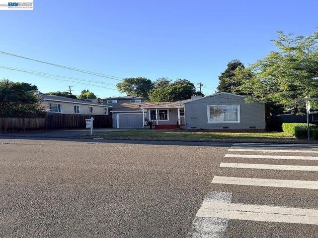 4256 Seven Hills Road, Castro Valley