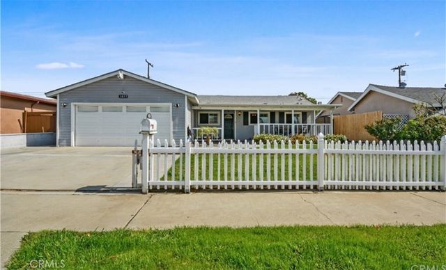 1837 E Granada Ct, Ontario