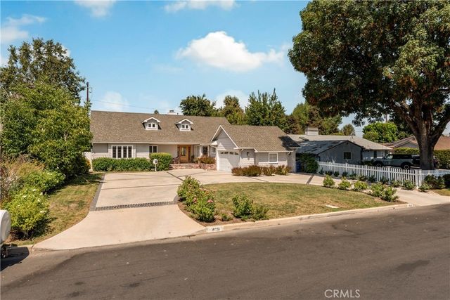 4981 Noeline Avenue, Encino