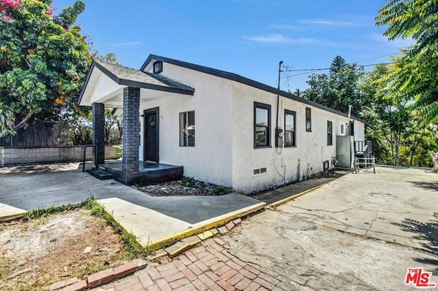425 N Eastern Avenue, Los Angeles