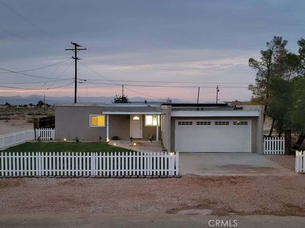 8313 Quezon, California City
