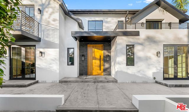 6115 W 6th Street, Los Angeles