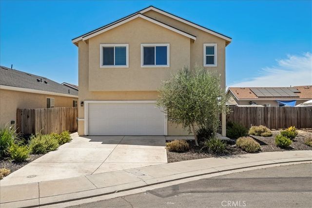 523 Barcelona Court, Merced