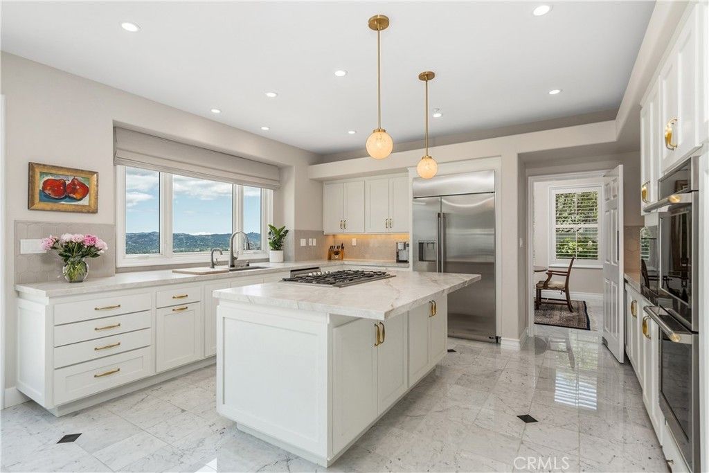 24918 Vista Verenda, Woodland Hills