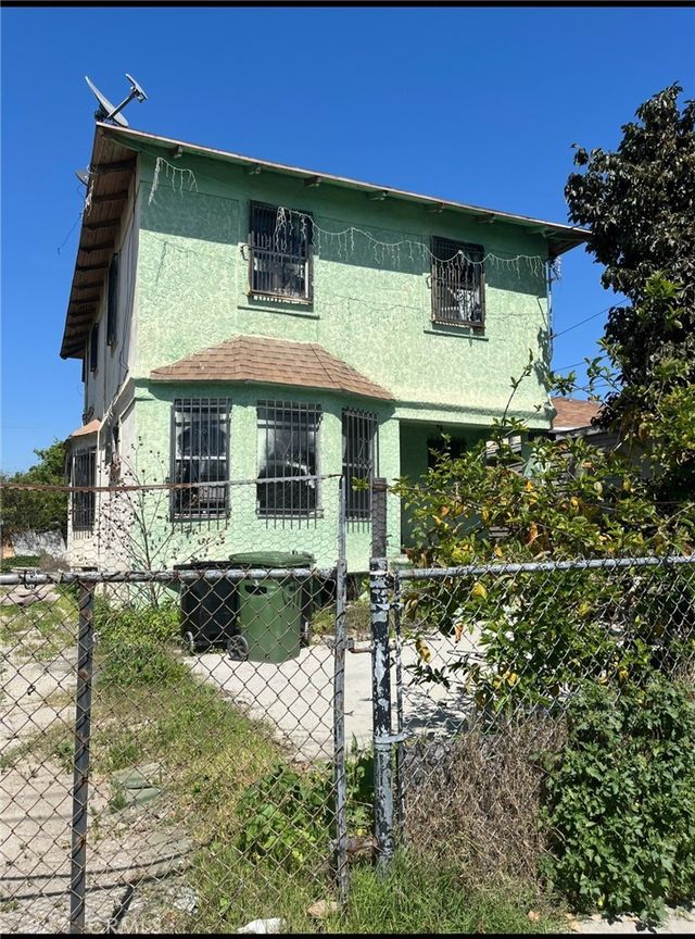 619 E 22nd Street, Los Angeles