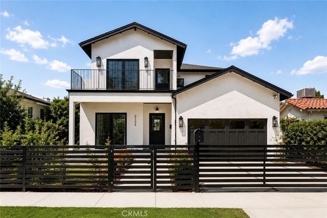 2134 Greenfield Avenue, Los Angeles