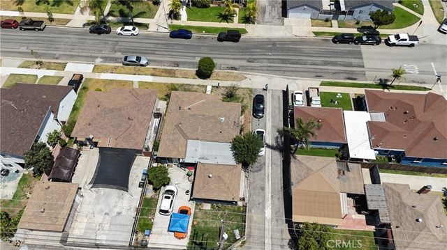 6674 Easton, East Los Angeles