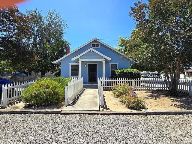 1144 D Street, Ramona