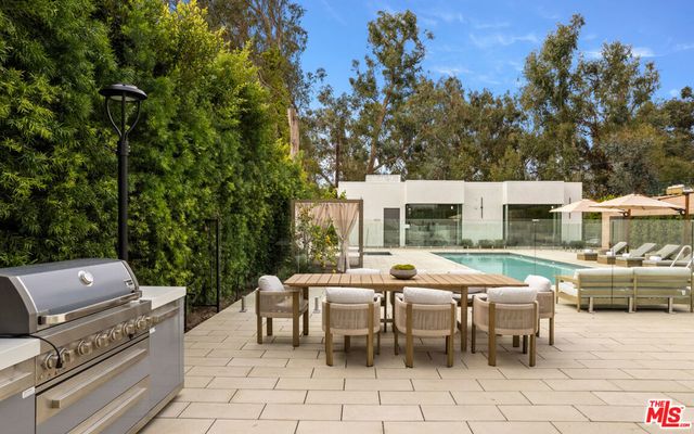 505 S Barrington Avenue # 404, Los Angeles