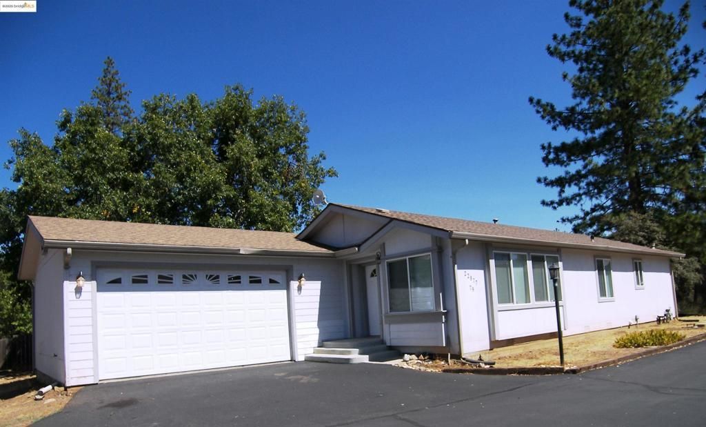 22877 E Parkwood Dr., Groveland