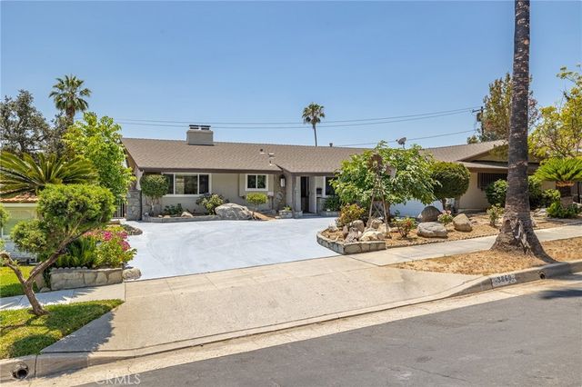 3860 Valley Lights Drive, Pasadena