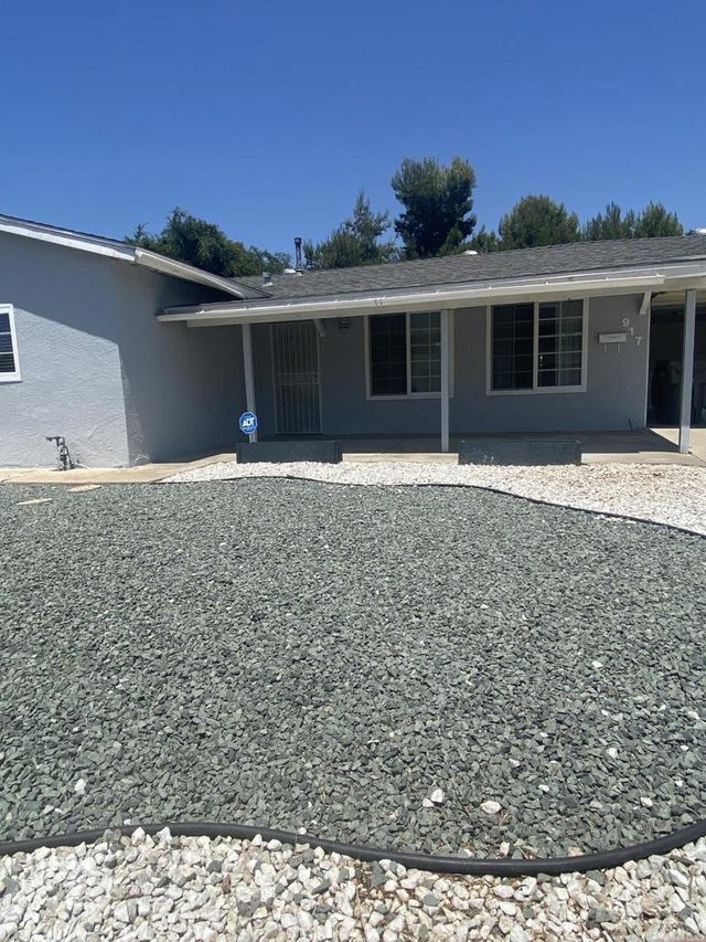 917 Broadview Street, Spring Valley