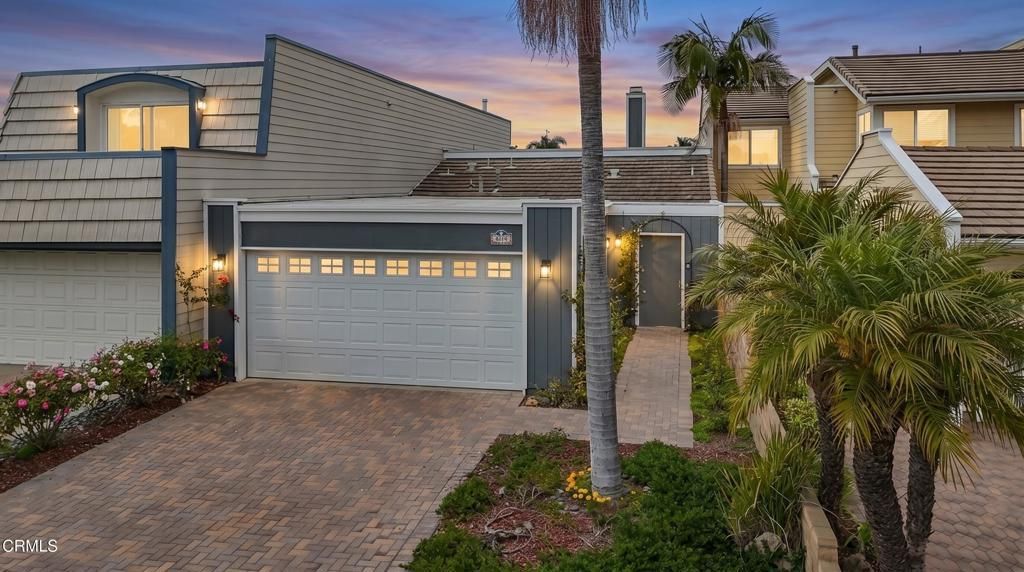 4451 Gateshead Bay, Oxnard