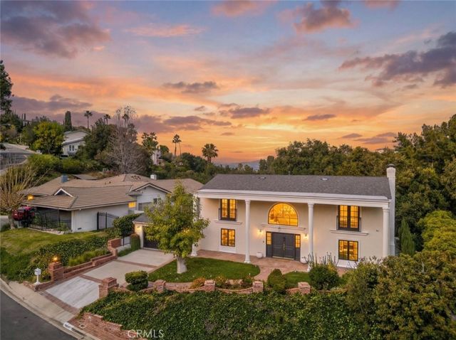 16717 Encino Hills Drive, Encino