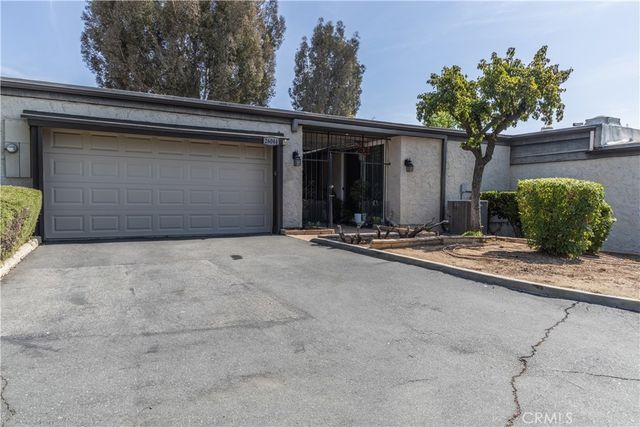 26044 Verde Grande Court, Menifee
