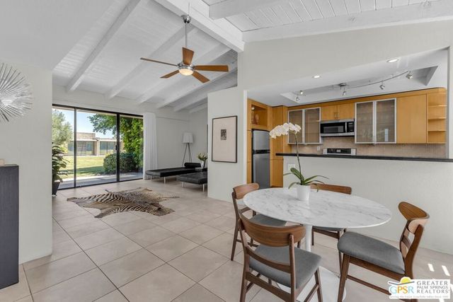 858 N Calle De Mimosas, Palm Springs