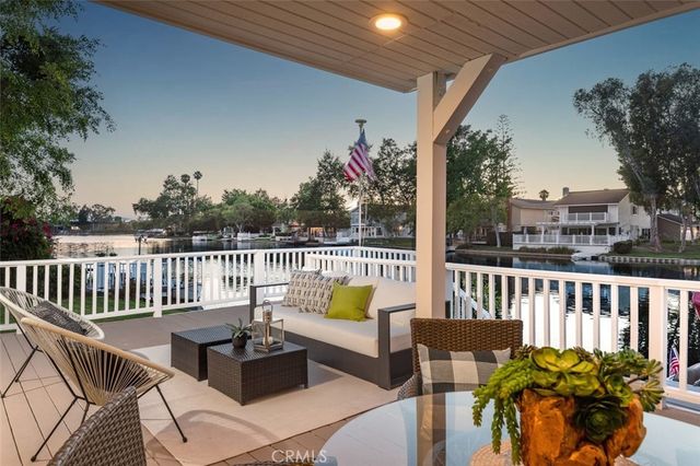 22851 Ridge Route Lane, Lake Forest
