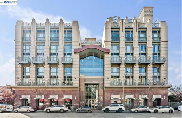 423 7th St # 208, Oakland