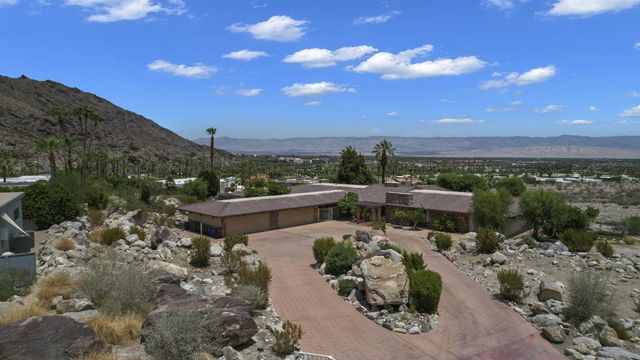 770 S La Mirada Road, Palm Springs
