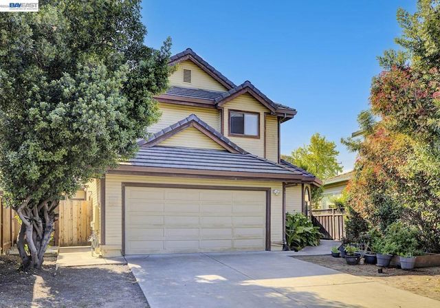 38179 Acacia Ct, Fremont