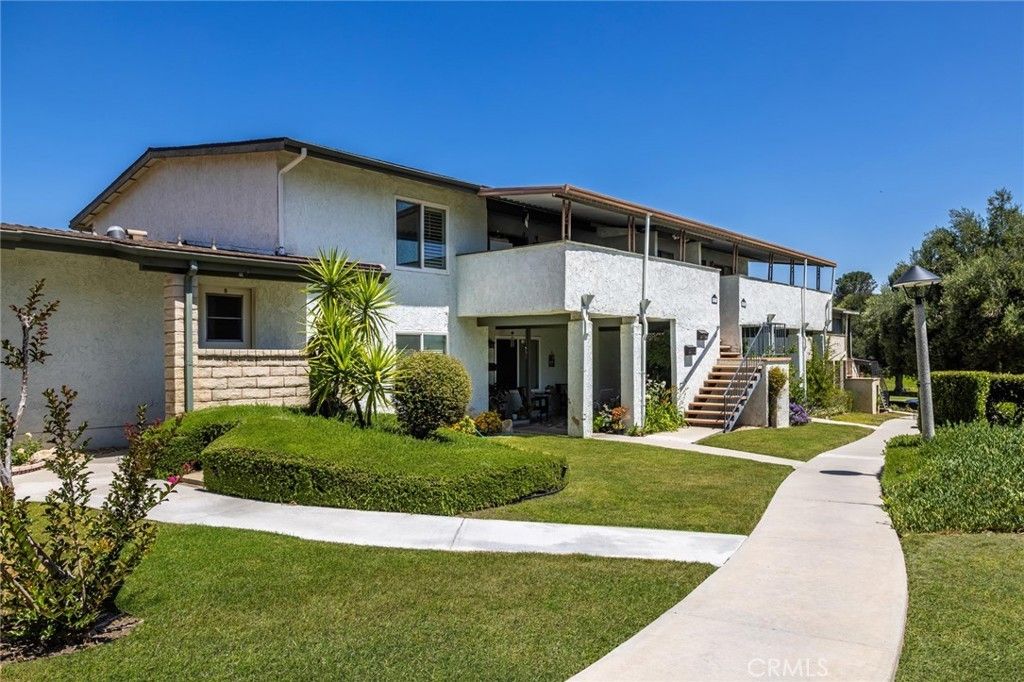 19716 Avenue Of The Oaks, Newhall