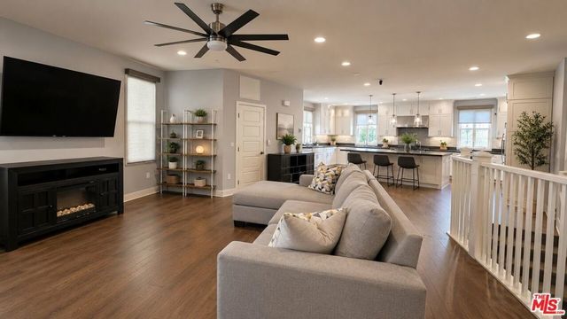 116 Catalyst, Irvine