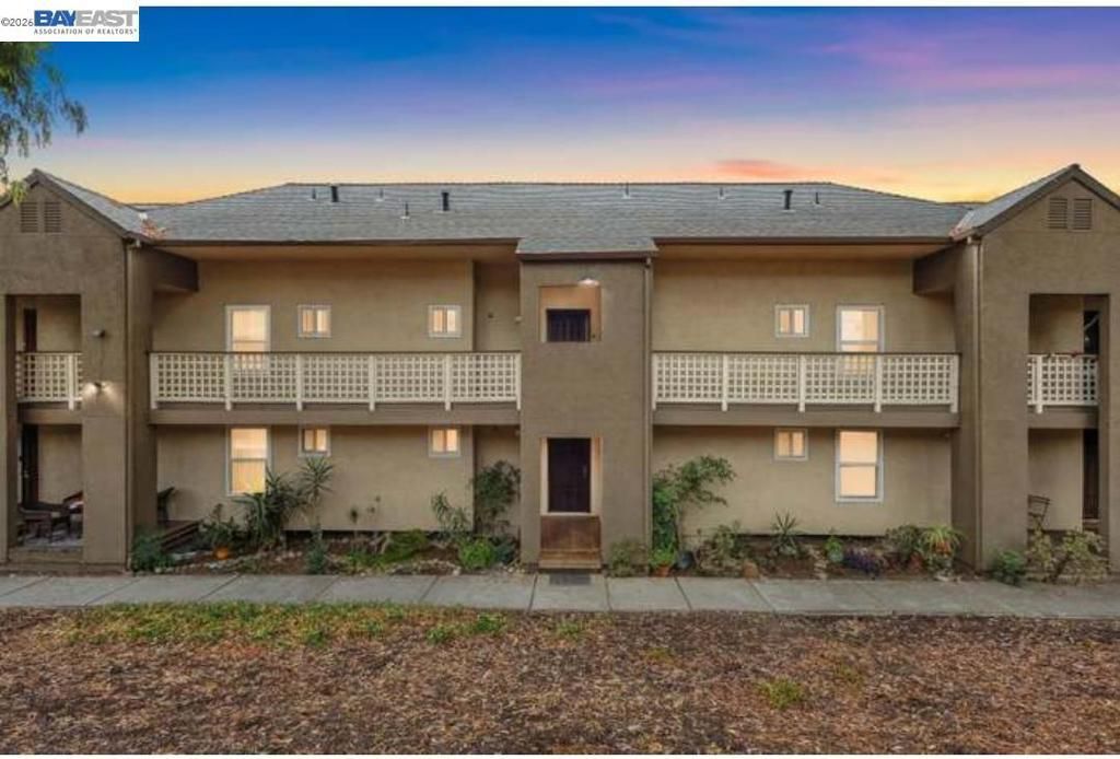 680 Dartmore Lane # 260, Hayward