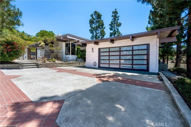 450 S Via Vista Road, Anaheim Hills