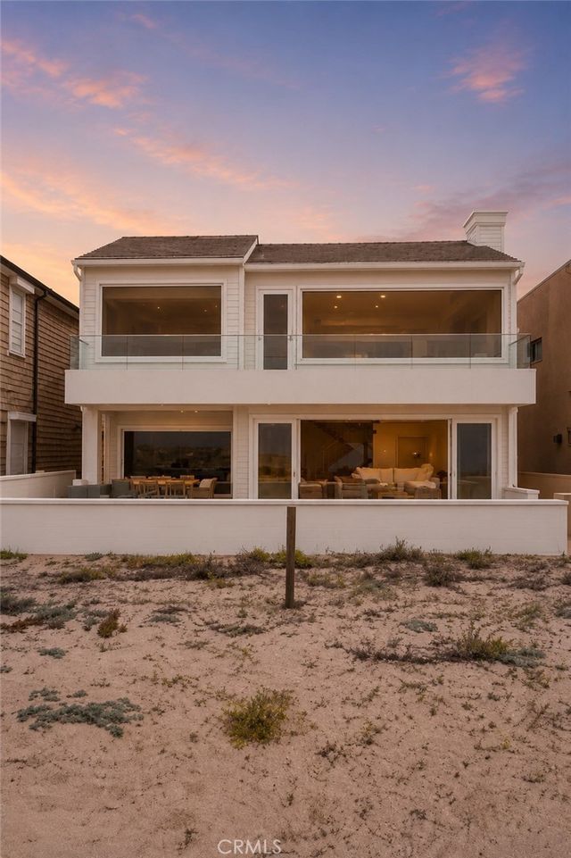 1554 E Oceanfront, Newport Beach