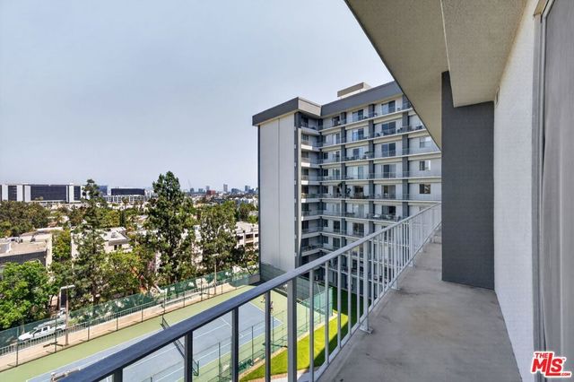 100 S Doheny Drive # 719, Los Angeles