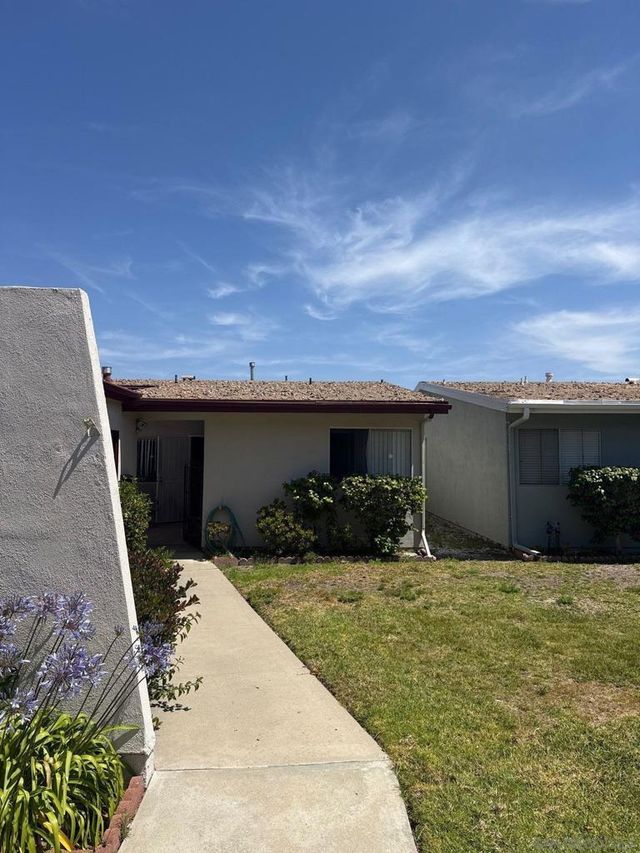 3890 Vista Campana S # 46, Oceanside