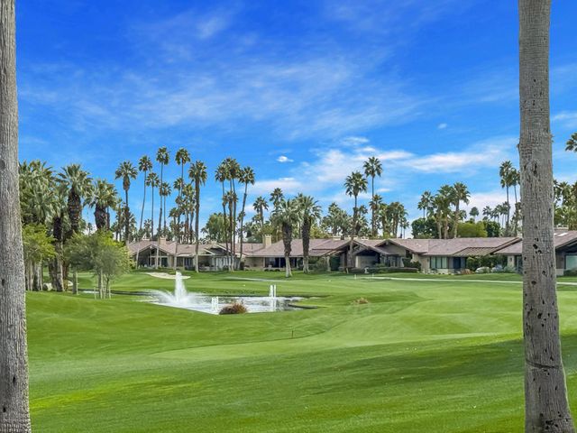 58 Lookout Drive, Palm Desert