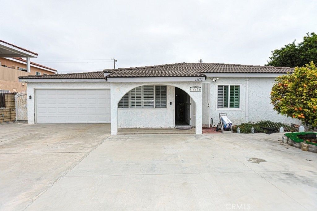 14671 Hunter Ln, Midway City