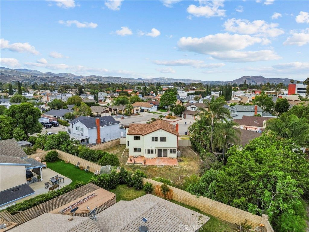 2031 Morning Glory, Simi Valley