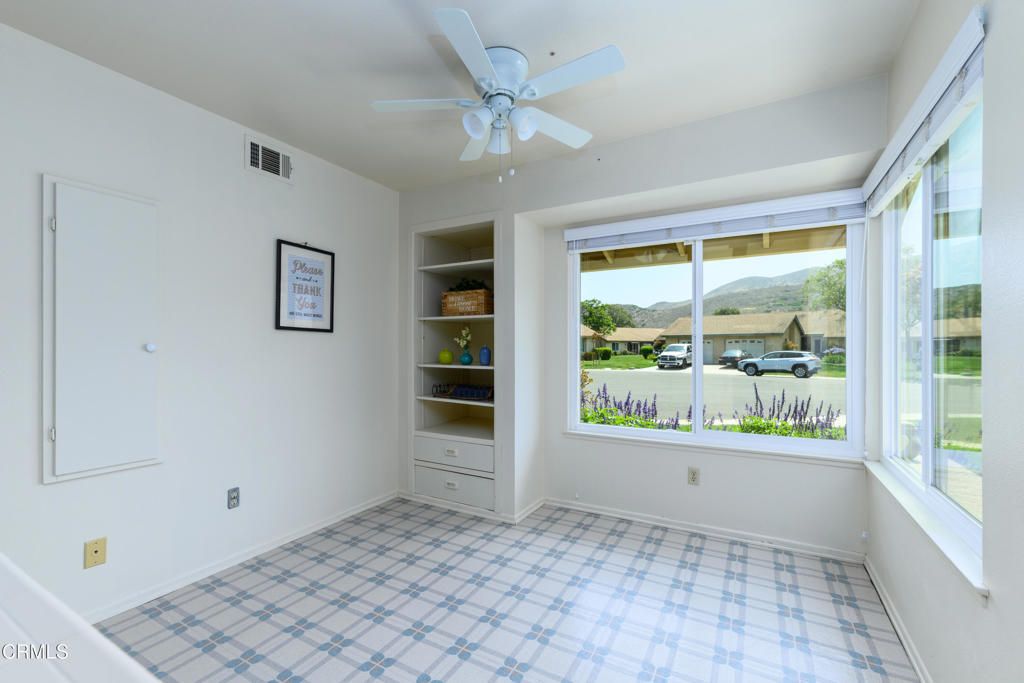 30105 Village 30, Camarillo