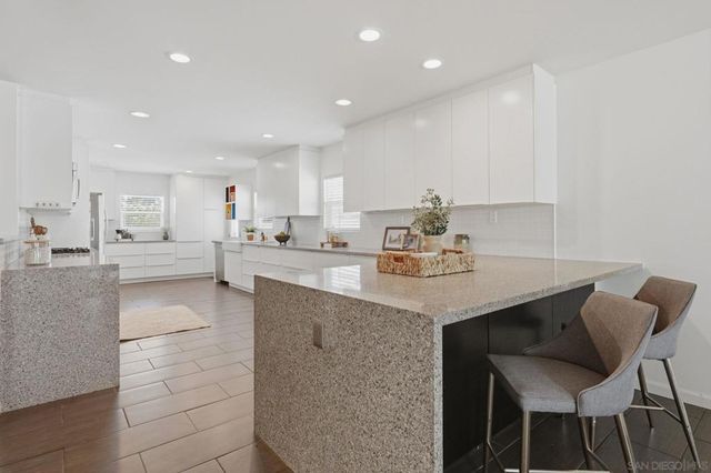 6463 Estrella Ave, San Diego