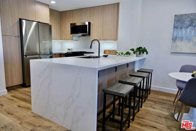 13200 Pacific # 212, Playa Vista