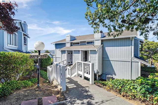 2279 Clearview Cir, Benicia