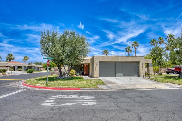 1190 Sunflower Lane, Palm Springs