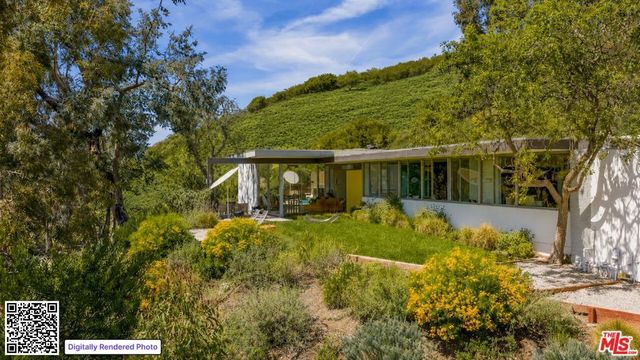 1531 N Tigertail Road, Los Angeles