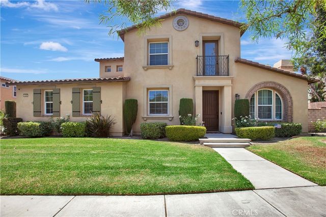 4326 Altivo, Corona